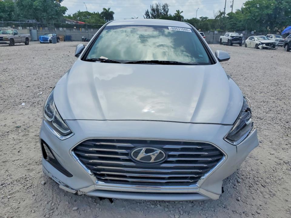 60631086 :رقم المزاد ، 5NPE24AF9KH771542 vin ، 2019 Hyundai Sonata مزاد بيع