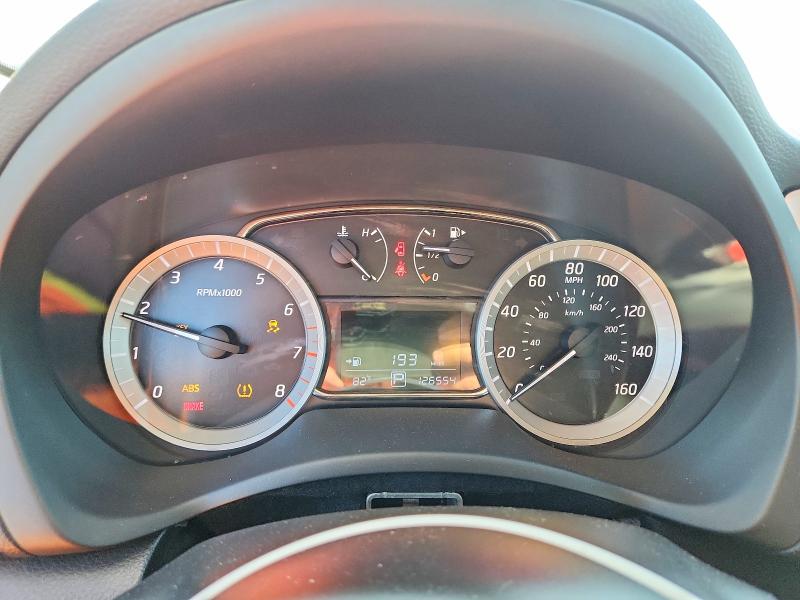 61222416 :رقم المزاد ، 3N1AB7AP2FY239490 vin ، 2015 Nissan Sentra مزاد بيع