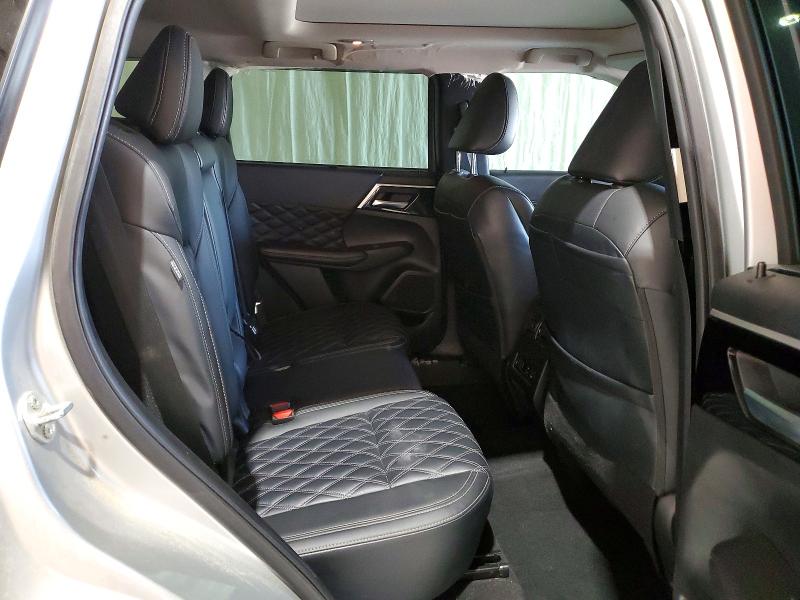 2024 Mitsubishi Outlander მანქანა იყიდება აუქციონზე, vin: JA4J4WA86RZ020076, აუქციონის ნომერი: 61167816