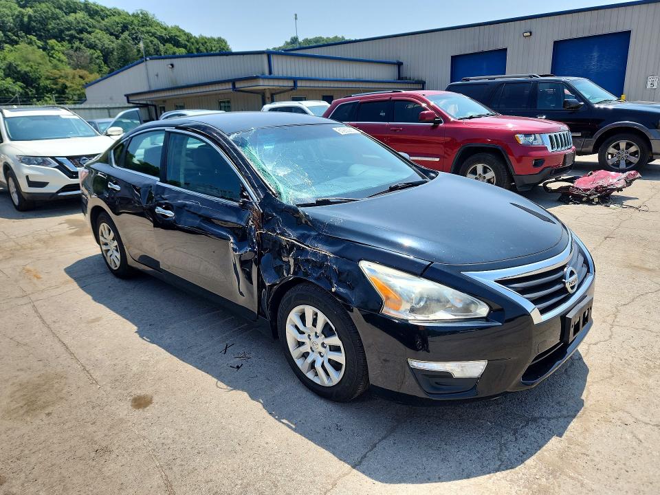Продаж на аукціоні авто 2015 Nissan Altima, vin: 1N4AL3AP5FN334535, номер лоту: 61285266
