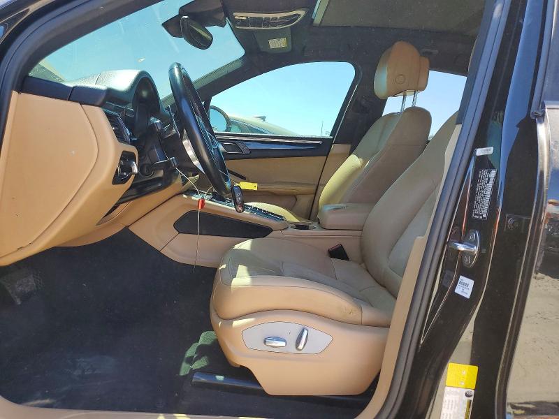 60891296 :رقم المزاد ، WP1AA2A52JLB21098 vin ، 2018 Porsche Macan مزاد بيع