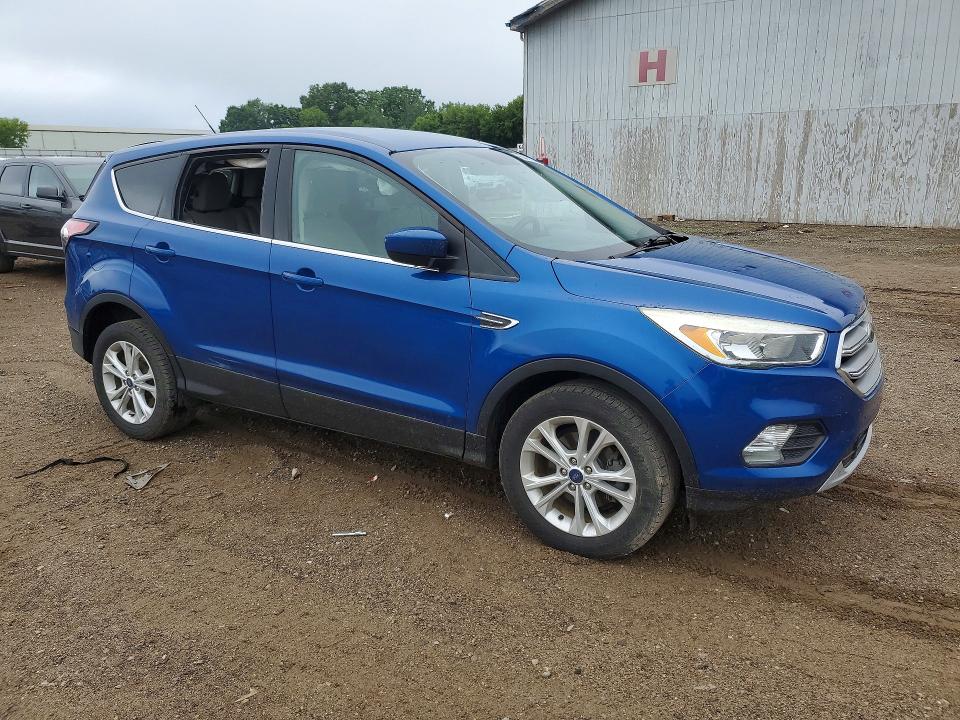 Продаж на аукціоні авто 2017 Ford Escape, vin: 1FMCU0GD9HUF06338, номер лоту: 60479736