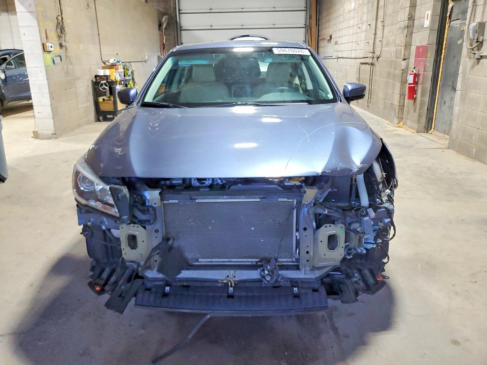 59670026 :رقم المزاد ، 4S3BNEN64F3071553 vin ، 2015 Subaru Legacy مزاد بيع