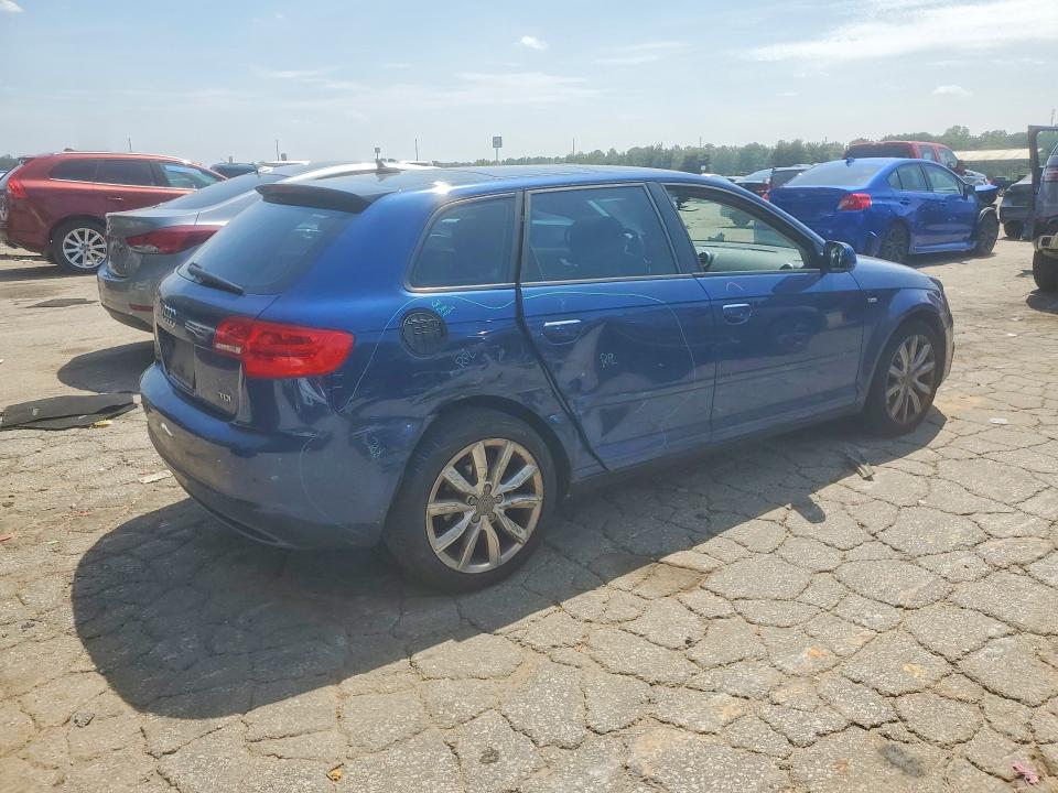 Продаж на аукціоні авто 2011 Audi A3, vin: WAUBJAFM0BA056536, номер лоту: 62764246
