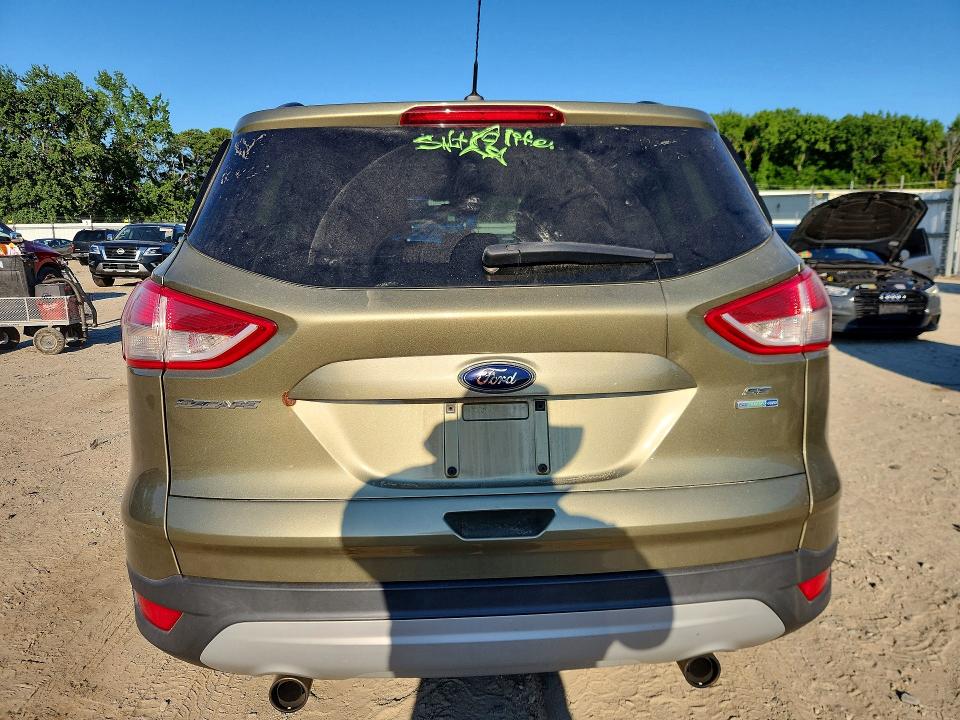 61231836 :رقم المزاد ، 1FMCU9GX8DUA32763 vin ، 2013 Ford Escape مزاد بيع
