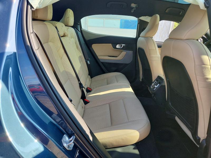 62019746 :رقم المزاد ، LPSED3KA7NL072751 vin ، 2022 Polestar 2 مزاد بيع