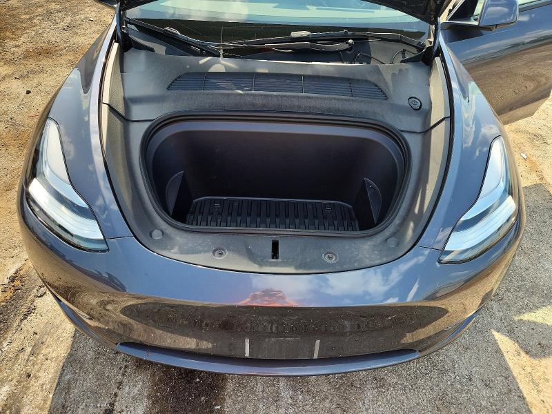 53562656 :رقم المزاد ، 7SAYGDEE8PF614092 vin ، 2023 Tesla Model Y مزاد بيع