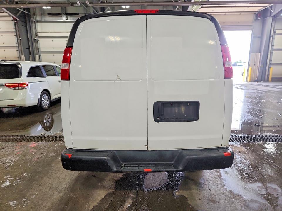 60048546 :رقم المزاد ، 1GCWGAF18K1217255 vin ، 2019 Chevrolet Express G2500 مزاد بيع