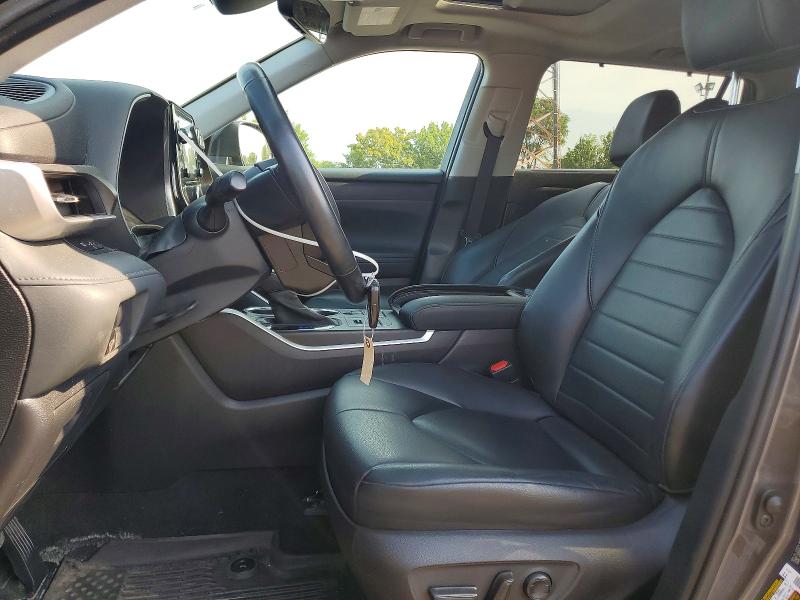 60815006 :رقم المزاد ، 5TDHZRBH6NS219100 vin ، 2022 Toyota Highlander مزاد بيع