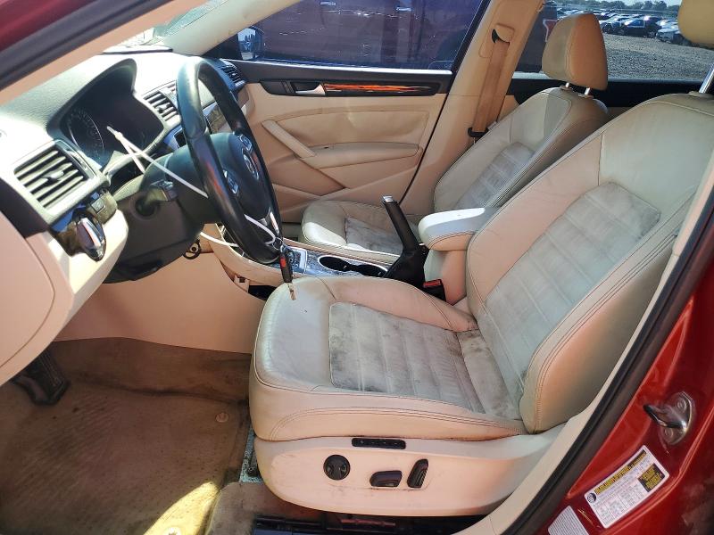 61914736 :رقم المزاد ، 1VWCV7A35FC009894 vin ، 2015 Volkswagen Passat مزاد بيع