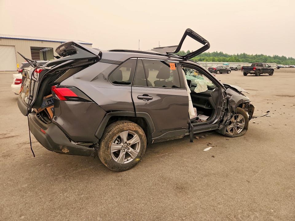 Продажа на аукционе авто 2023 Toyota Rav4 Hybrid, vin: 4T3RWRFV6PU101711, номер лота: 61145416
