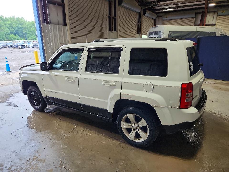 60182566 :رقم المزاد ، 1C4NJRCB6ED626057 vin ، 2014 Jeep Patriot مزاد بيع