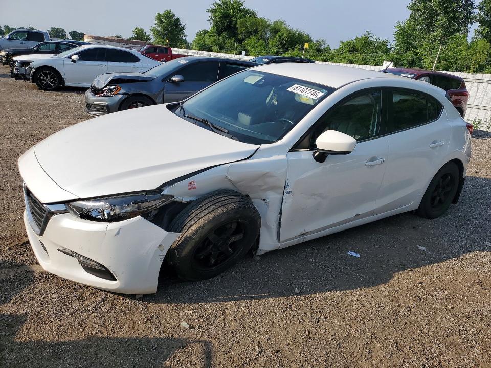 61187746 :رقم المزاد ، JM1BN1L7XJ1183850 vin ، 2018 Mazda 3 مزاد بيع