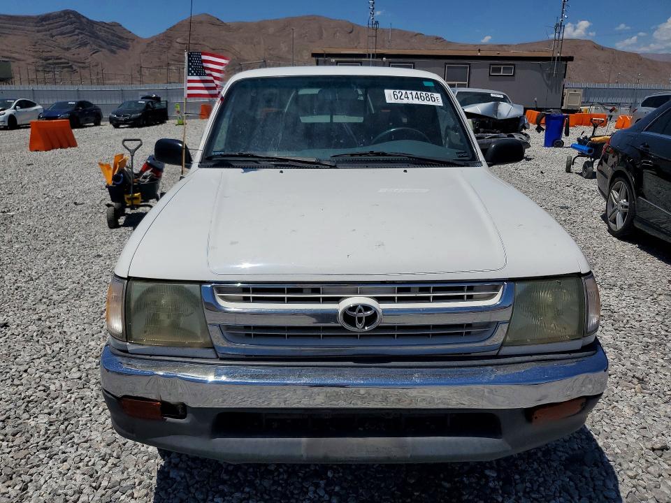 62414686 :رقم المزاد ، 4TAVL52N4XZ448780 vin ، 1999 Toyota Tacoma مزاد بيع
