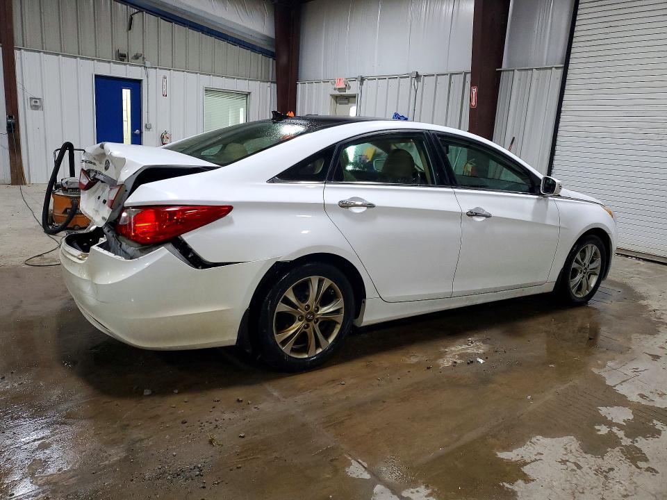 2013 Hyundai Sonata მანქანა იყიდება აუქციონზე, vin: 5NPEC4AC9DH606788, აუქციონის ნომერი: 63023906