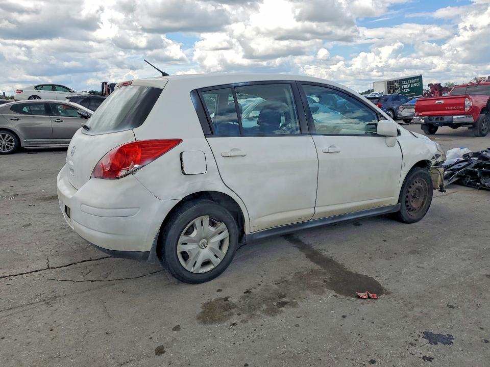 61213916 :رقم المزاد ، 3N1BC1CP7CL360990 vin ، 2012 Nissan Versa مزاد بيع
