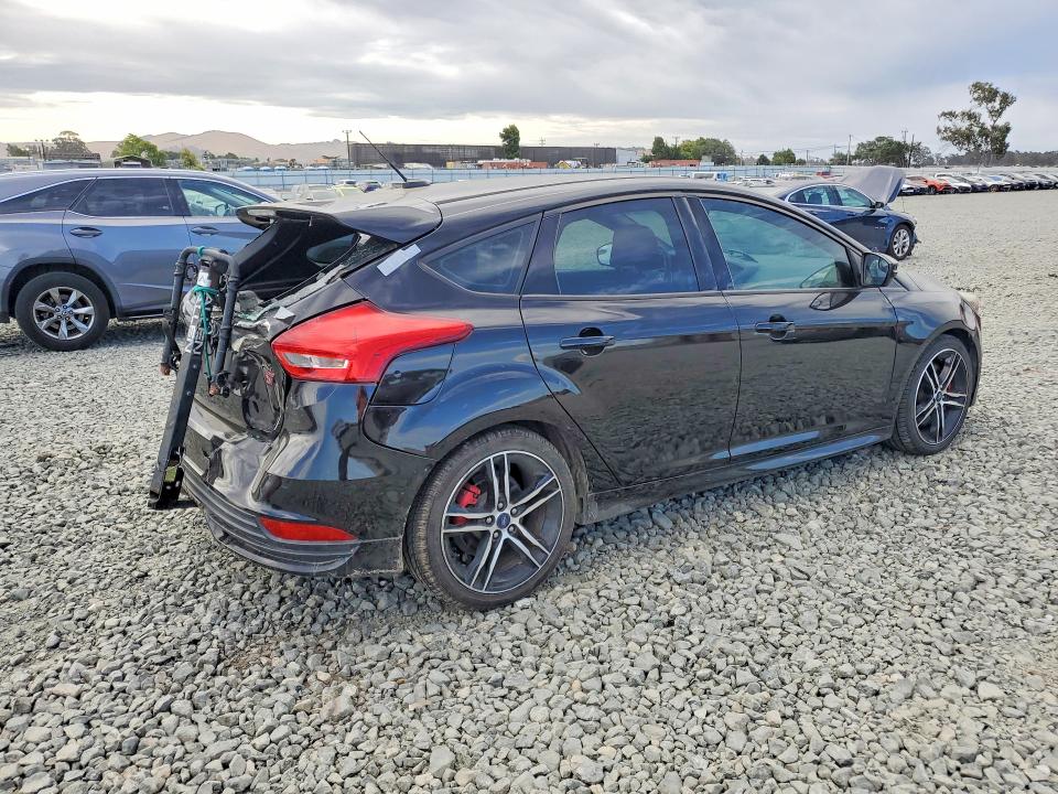 2018 Ford Focus St მანქანა იყიდება აუქციონზე, vin: 1FADP3L91JL279098, აუქციონის ნომერი: 60622886
