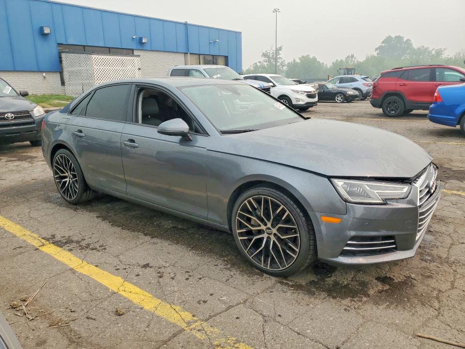 Продаж на аукціоні авто 2017 Audi A4, vin: WAUGNAF47HN014876, номер лоту: 60439306
