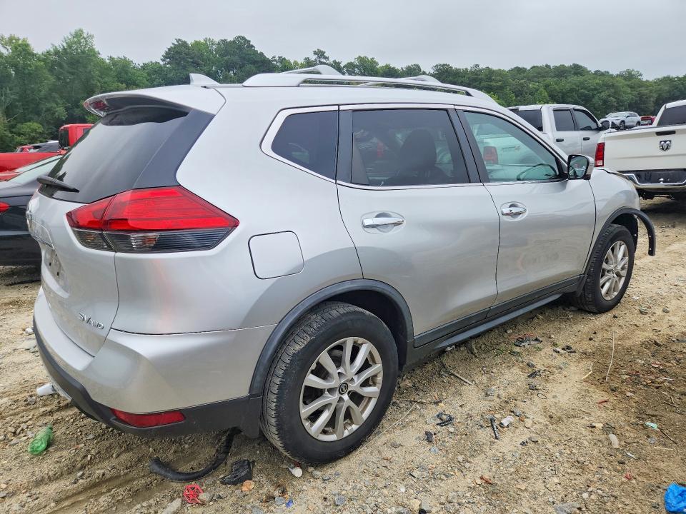 Продаж на аукціоні авто 2017 Nissan Rogue, vin: KNMAT2MV4HP587285, номер лоту: 59634786