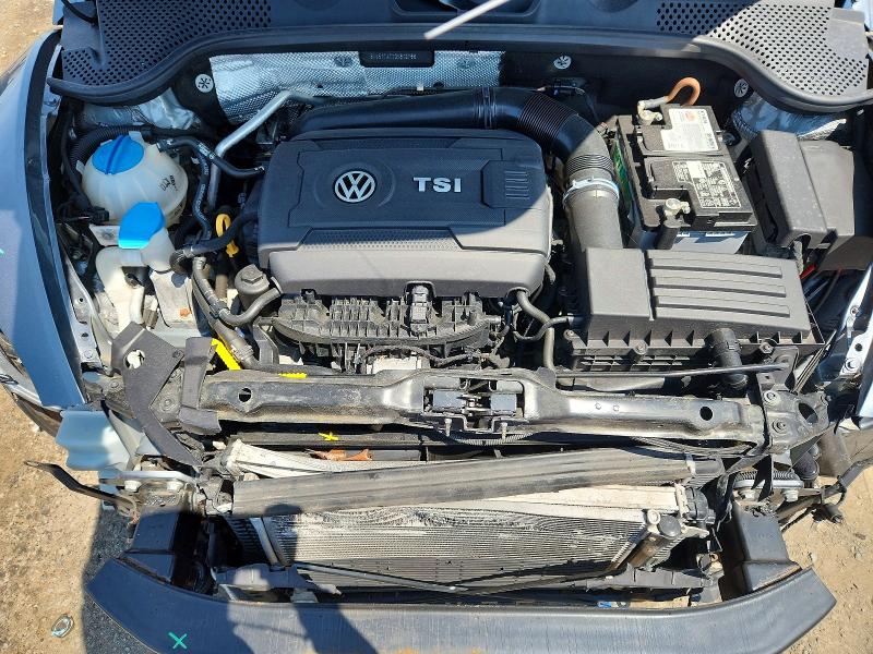 61405286 :رقم المزاد ، 3VW517AT1GM812786 vin ، 2016 Volkswagen Beetle مزاد بيع