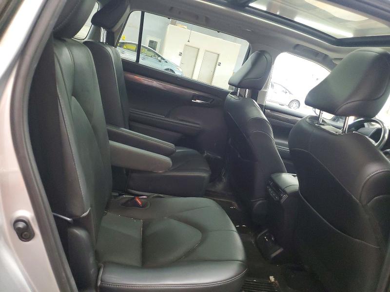 2021 Toyota Highlander მანქანა იყიდება აუქციონზე, vin: 5TDFARAH1MS011592, აუქციონის ნომერი: 61561766