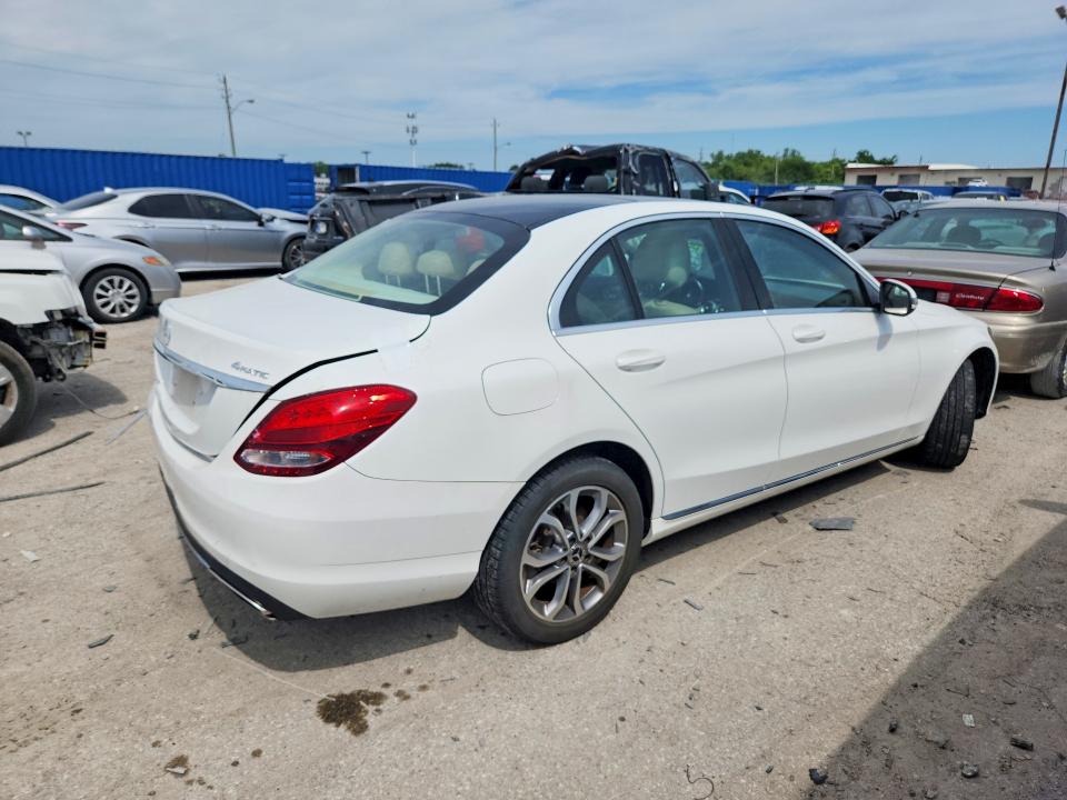 60189856 :رقم المزاد ، 55SWF4KB7HU224781 vin ، 2017 Mercedes-benz C مزاد بيع