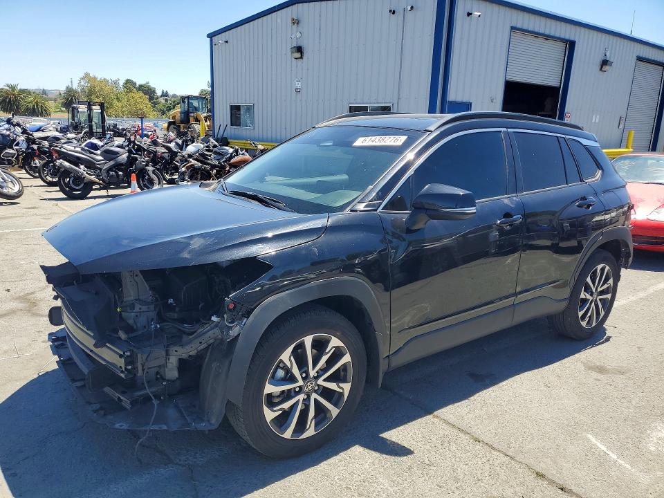 2024 Toyota Corolla Cross მანქანა იყიდება აუქციონზე, vin: 7MUDAAAG2RV075251, აუქციონის ნომერი: 61438276