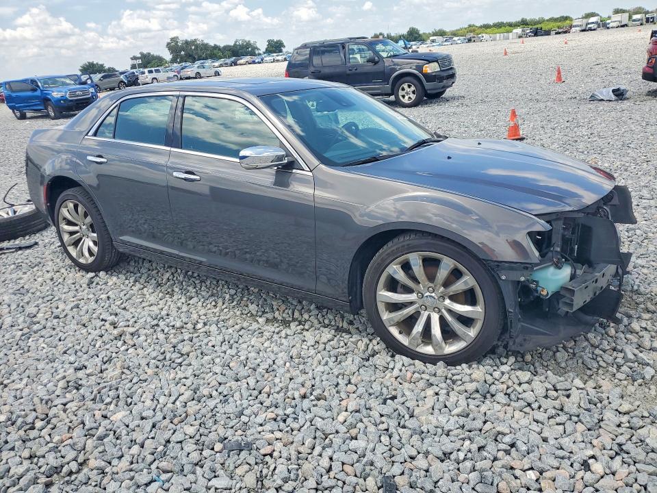 62450936 :رقم المزاد ، 2C3CCAEG2KH705885 vin ، 2019 Chrysler 300 مزاد بيع