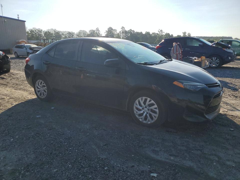 60257226 :رقم المزاد ، 5YFBURHE8KP920436 vin ، 2019 Toyota Corolla مزاد بيع