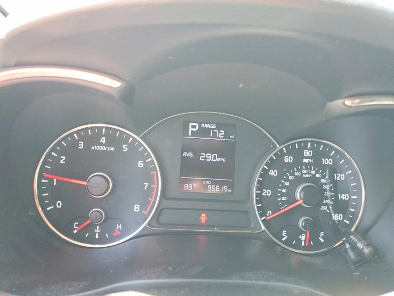 63021316 :رقم المزاد ، 3KPFK4A75JE251807 vin ، 2018 Kia Forte مزاد بيع