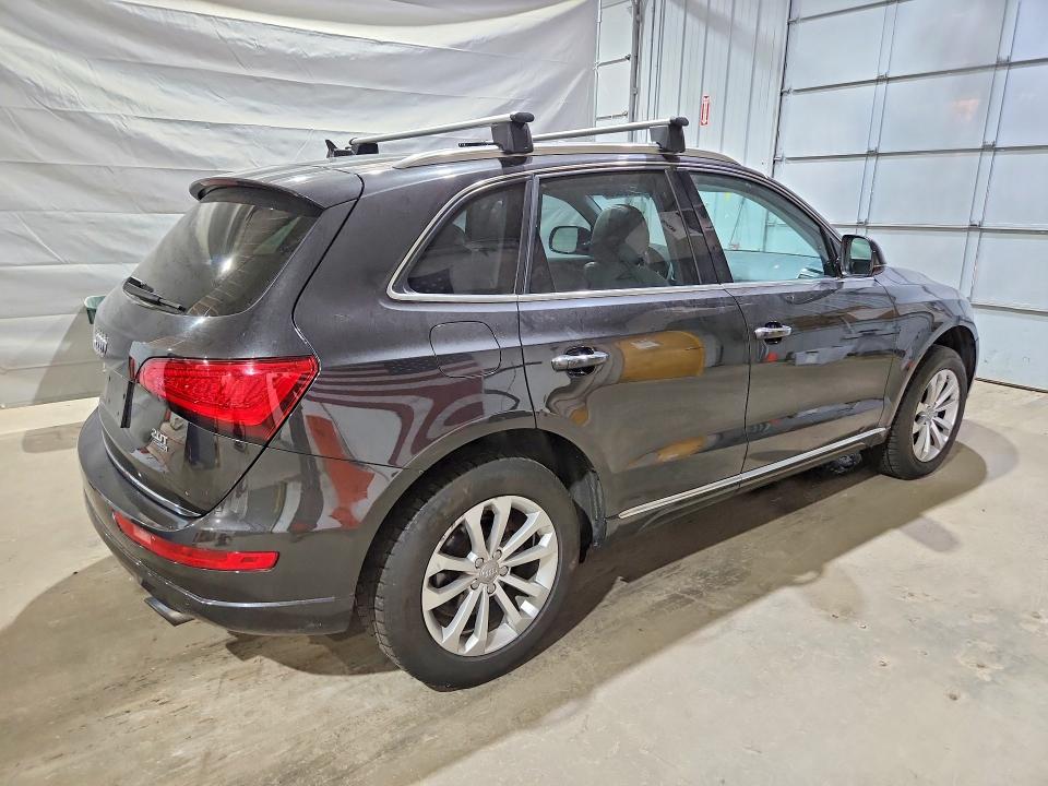 2015 Audi Q5 მანქანა იყიდება აუქციონზე, vin: WA1LFAFP2FA093560, აუქციონის ნომერი: 60689306