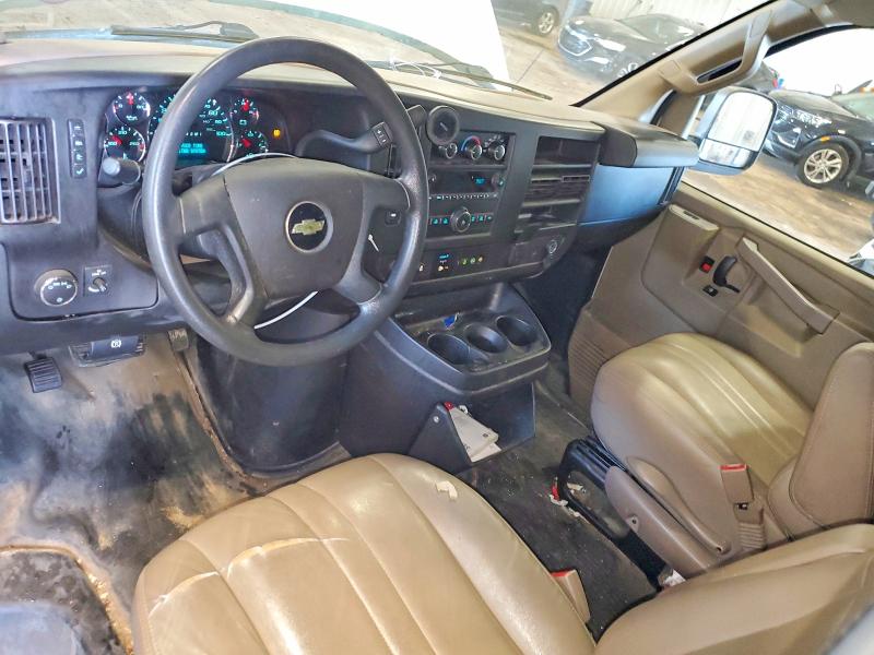 59132266 :رقم المزاد ، 1GCWGBFP9J1257014 vin ، 2018 Chevrolet Express G2500 مزاد بيع
