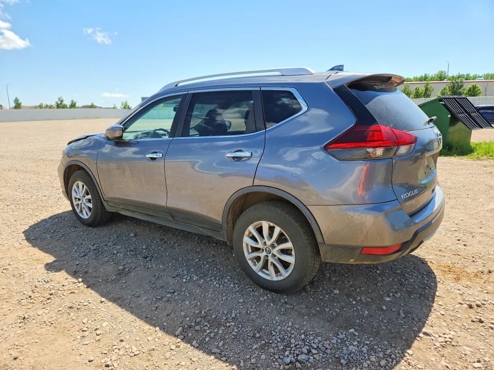 60581336 :رقم المزاد ، JN8AT2MVXJW301262 vin ، 2018 Nissan Rogue مزاد بيع