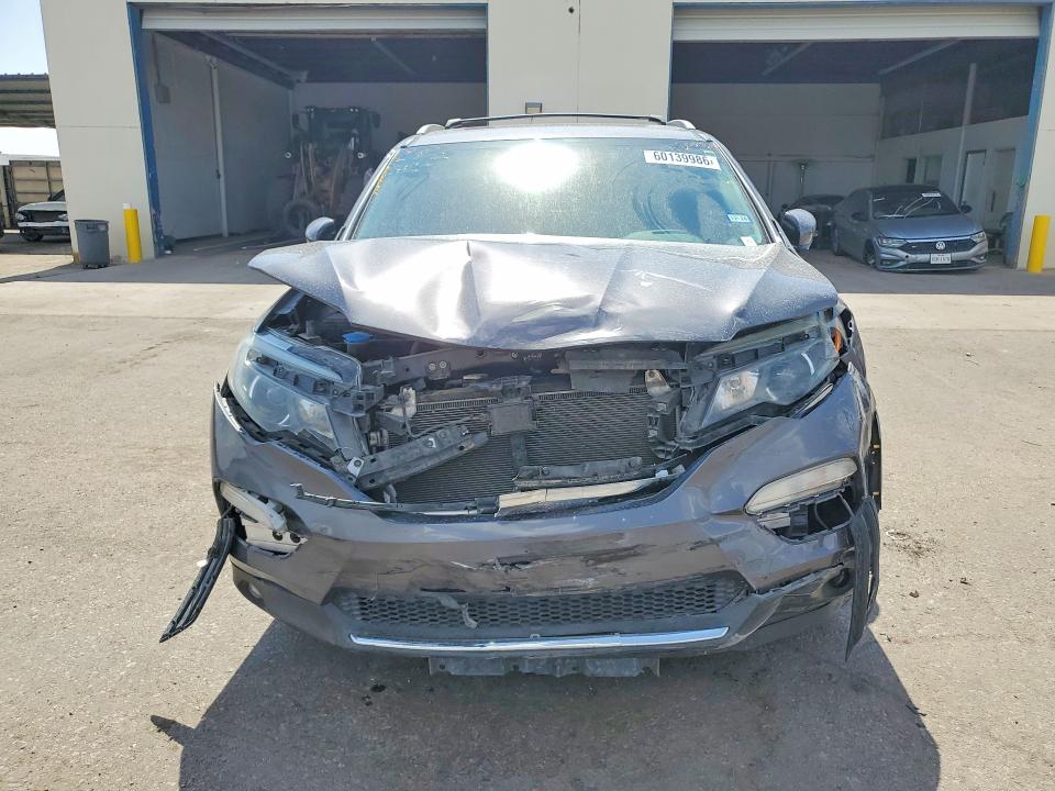 Продажа на аукционе авто 2017 Honda Pilot, vin: 5FNYF6H09HB049073, номер лота: 60139986