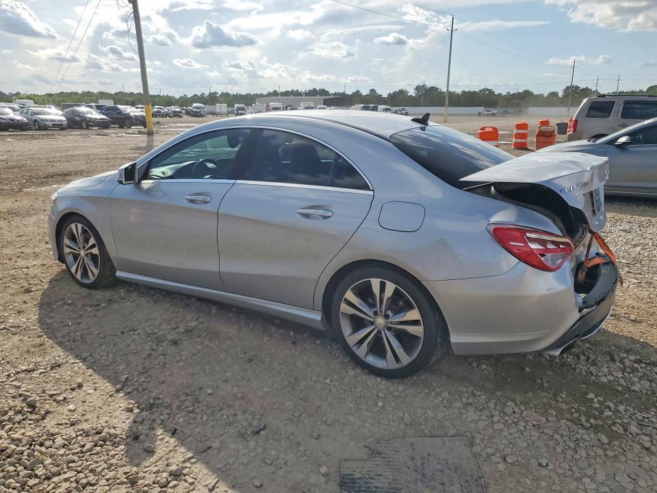 60598796 :رقم المزاد ، WDDSJ4EB6FN193201 vin ، 2015 Mercedes-benz Cla مزاد بيع