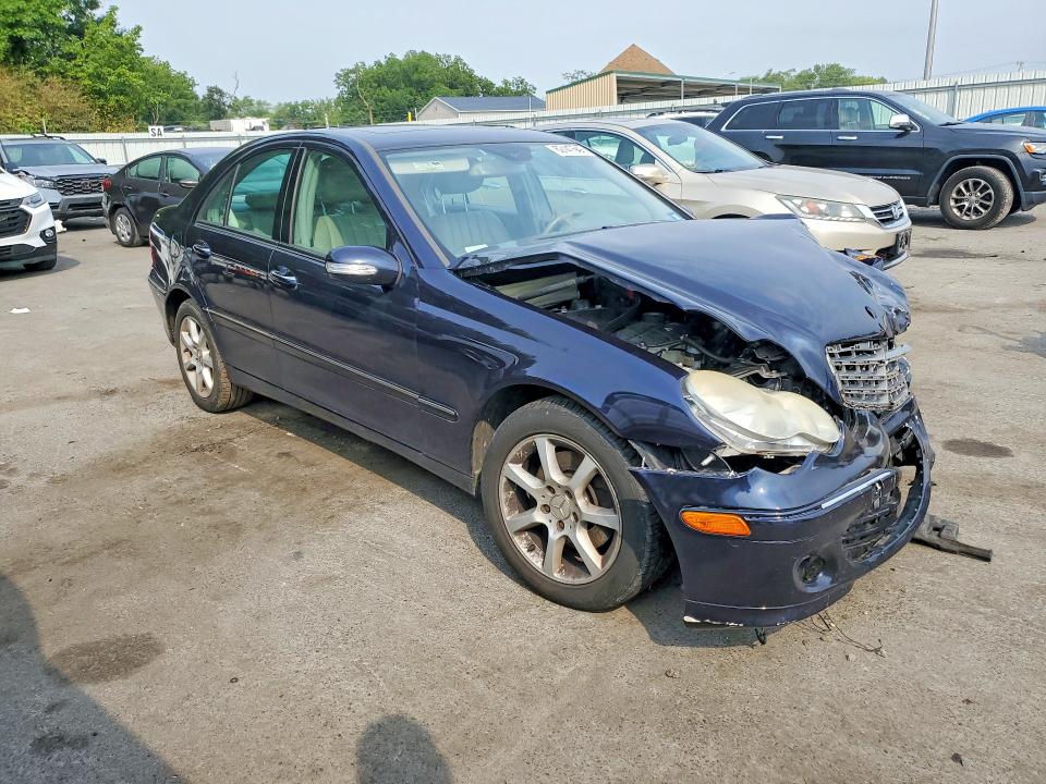 62447646 :رقم المزاد ، WDBRF92H17F917967 vin ، 2007 Mercedes-benz C مزاد بيع
