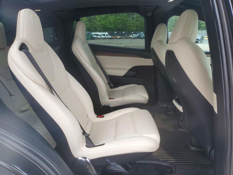 2023 Tesla Model X მანქანა იყიდება აუქციონზე, vin: 7SAXCBE58PF372786, აუქციონის ნომერი: 60089356