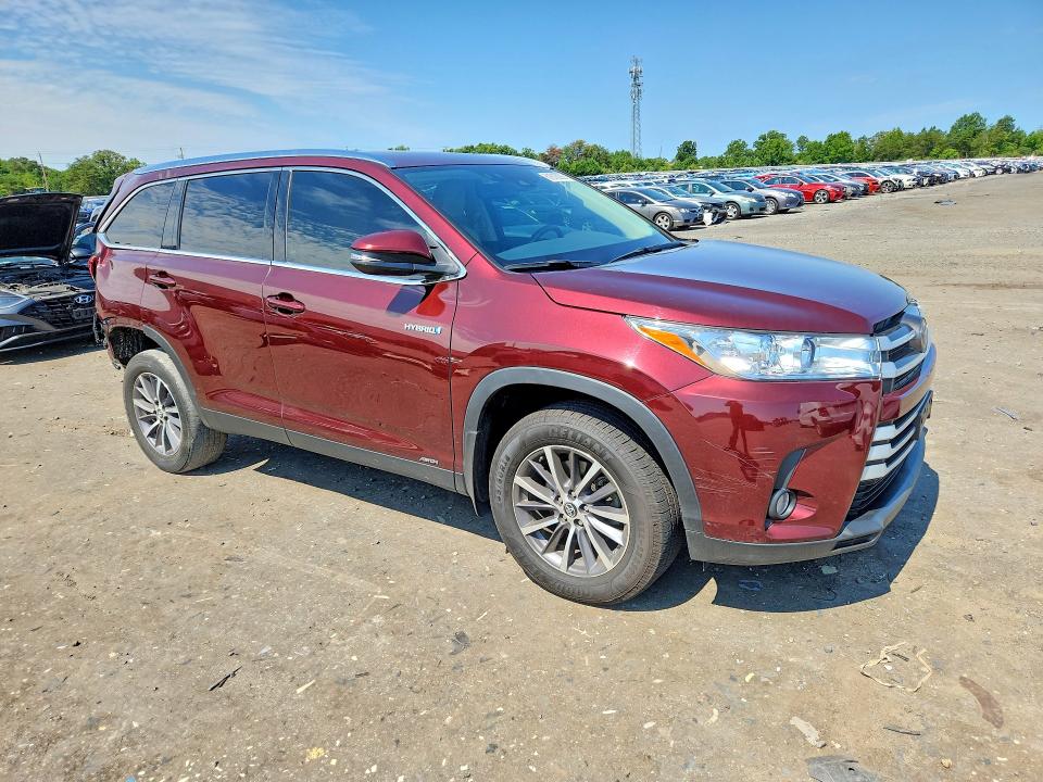 2019 Toyota Highlander Hybrid მანქანა იყიდება აუქციონზე, vin: 5TDJGRFH5KS069333, აუქციონის ნომერი: 61818266