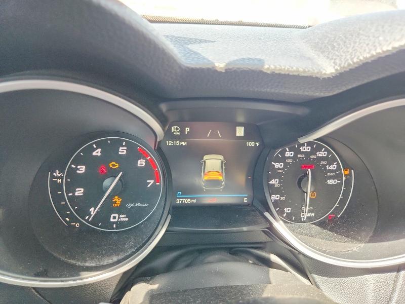 57744846 :رقم المزاد ، ZASPAKBN7N7D42339 vin ، 2022 Alfa Romeo Stelvio مزاد بيع