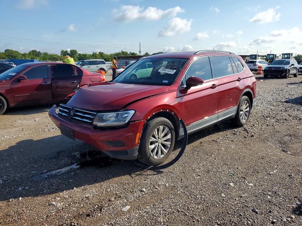 Продаж на аукціоні авто 2018 Volkswagen Tiguan, vin: 3VV3B7AX7JM044248, номер лоту: 85631225