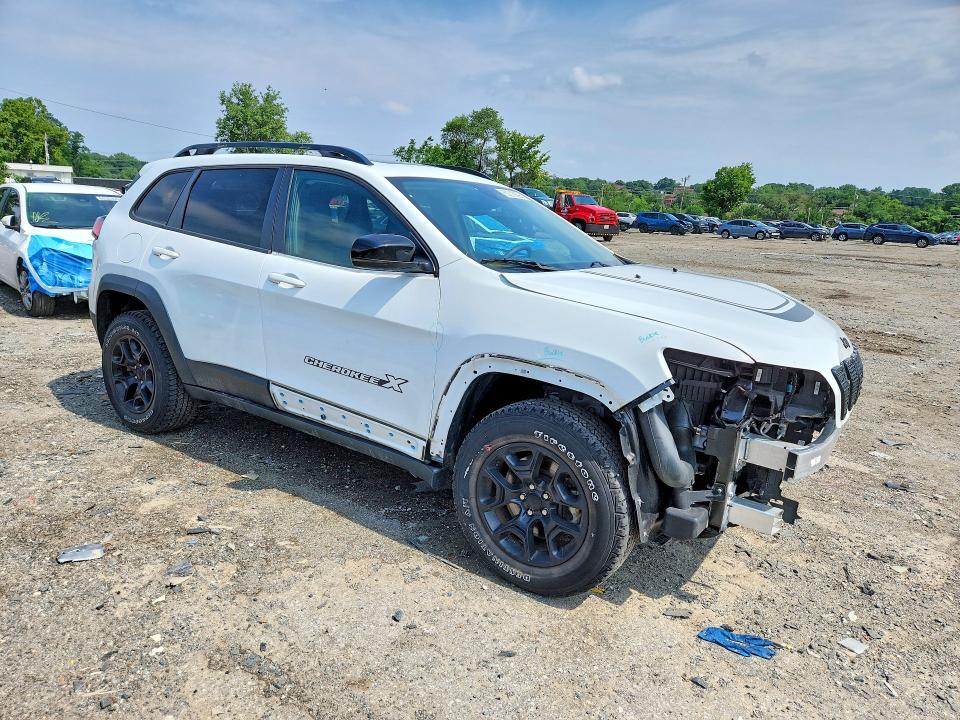 2022 Jeep Cherokee მანქანა იყიდება აუქციონზე, vin: 1C4PJMCX9ND548140, აუქციონის ნომერი: 60215696