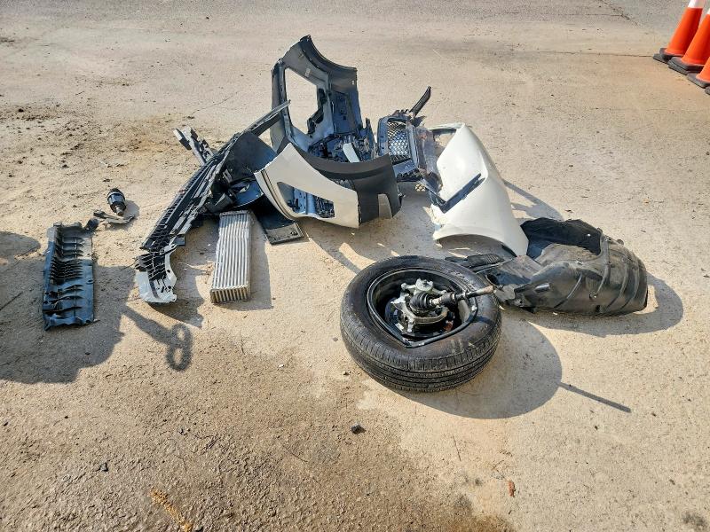 59252796 :رقم المزاد ، KNDCP3LE6T5326605 vin ، 2026 Kia Niro مزاد بيع