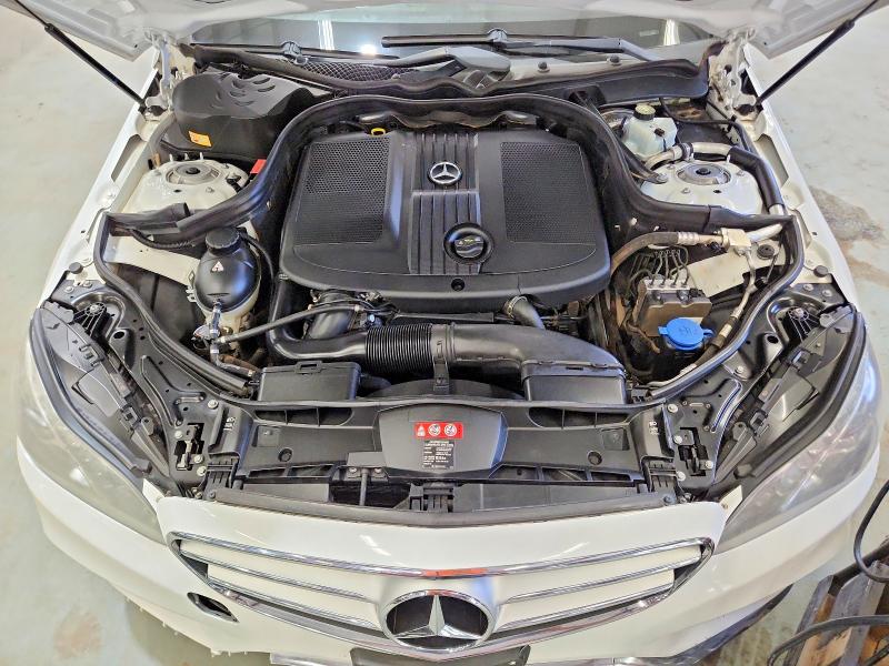 Продажа на аукционе авто 2014 Mercedes-benz E, vin: WDDHF0EB6EA879197, номер лота: 61836166