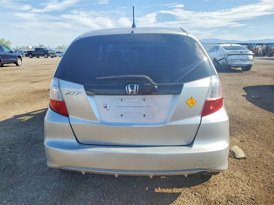Продажа на аукционе авто 2013 Honda Fit, vin: JHMGE8H35DC008224, номер лота: 61018816