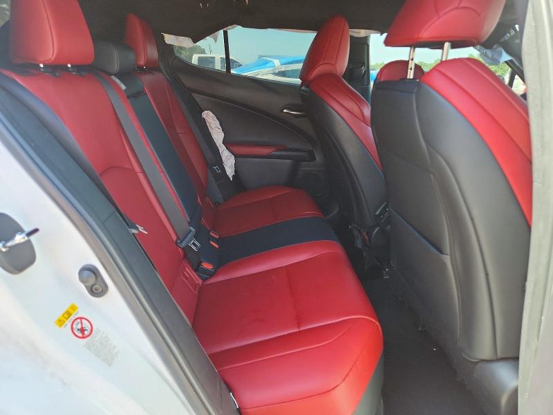 2019 Lexus Ux მანქანა იყიდება აუქციონზე, vin: JTHY3JBH7K2010131, აუქციონის ნომერი: 61902846