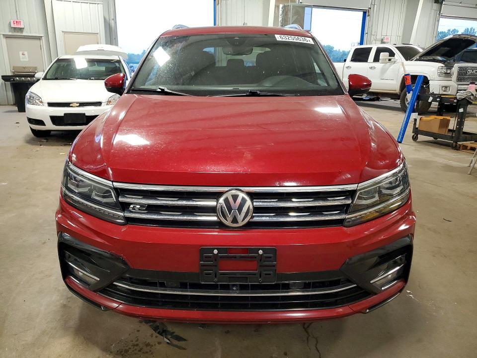 Продажа на аукционе авто 2018 Volkswagen Tiguan, vin: 3VV4B7AX6JM198020, номер лота: 63255636
