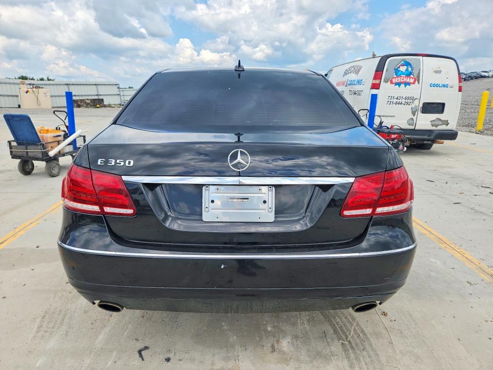 60837676 :رقم المزاد ، WDDHF5GB0BA438171 vin ، 2011 Mercedes-benz E مزاد بيع