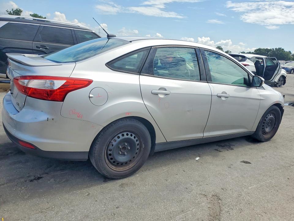 58161516 :رقم المزاد ، 1FADP3F24EL351738 vin ، 2014 Ford Focus مزاد بيع
