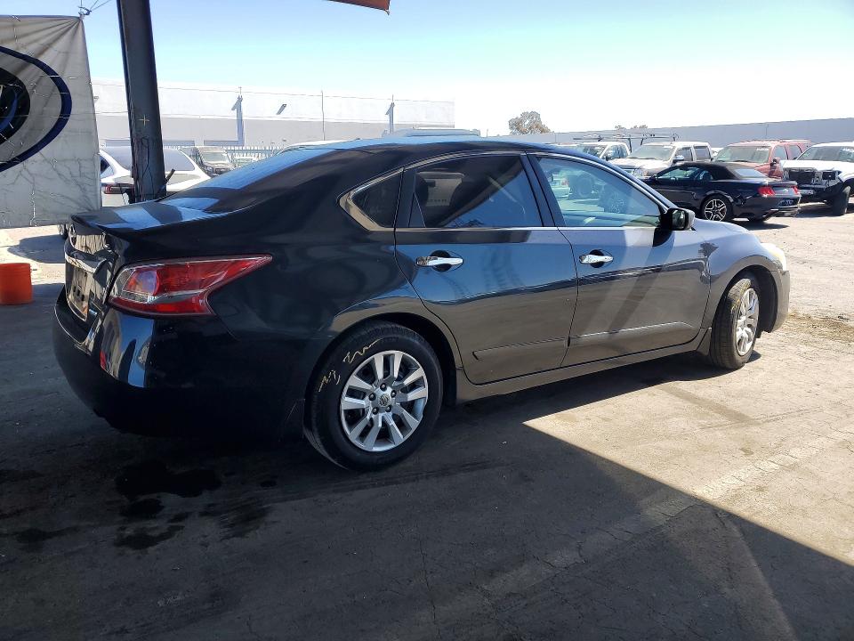 63287846 :رقم المزاد ، 1N4AL3AP3DN571134 vin ، 2013 Nissan Altima مزاد بيع