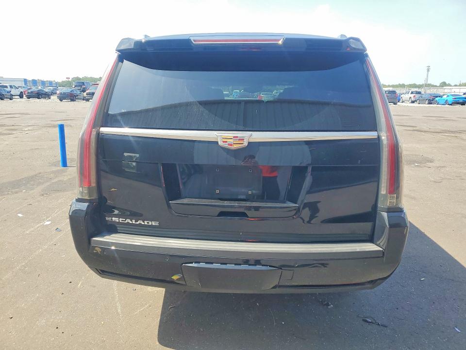 2016 Cadillac Escalade მანქანა იყიდება აუქციონზე, vin: 1GYS4HKJ7GR125157, აუქციონის ნომერი: 61602566